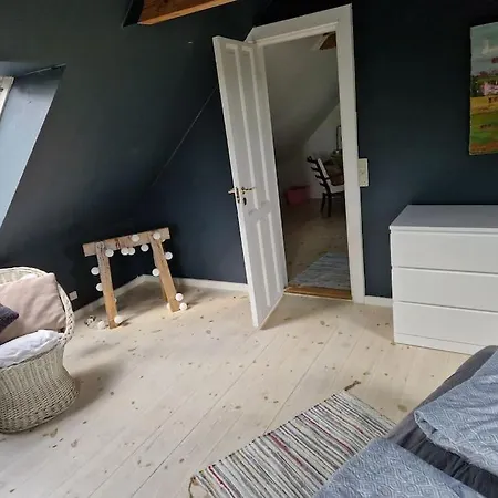 Villa Close To Hesnaes Forest And